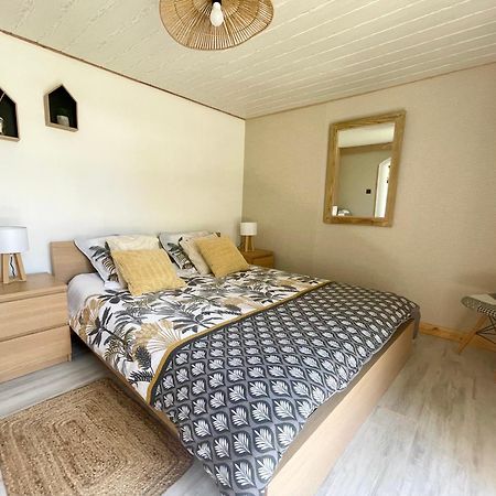 Le Petit Roquet Hotel Saint-Lazare Kültér fotó